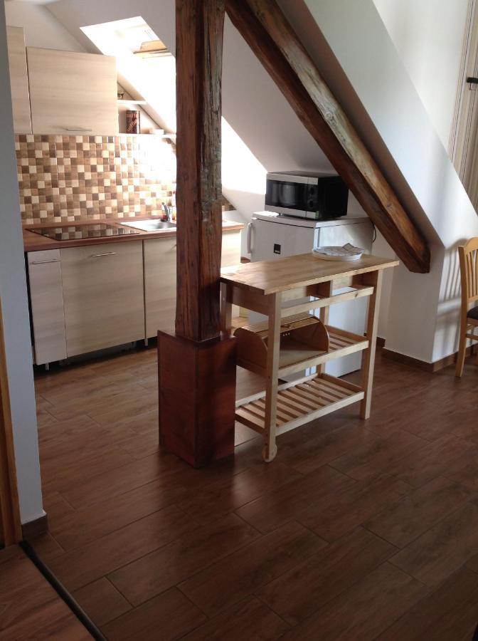 King Apartman Sárvár 外观 照片