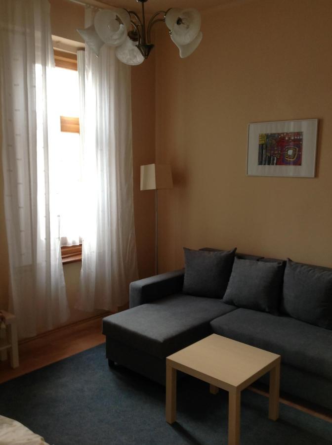 King Apartman Sárvár 外观 照片