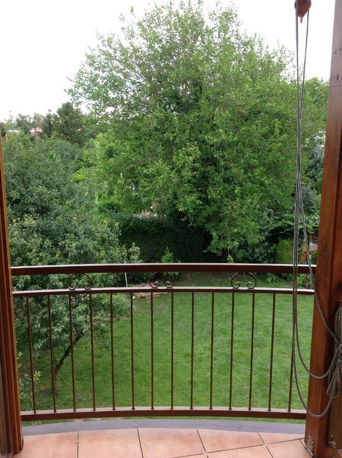 King Apartman Sárvár 外观 照片